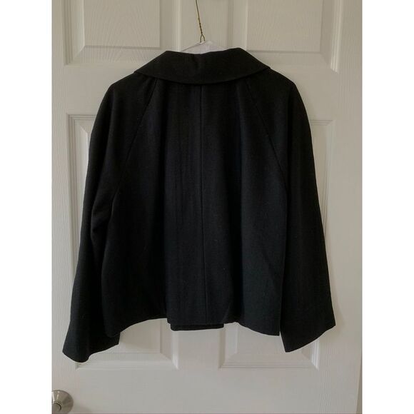 Apostrophe Jacket - Picture 2 of 3